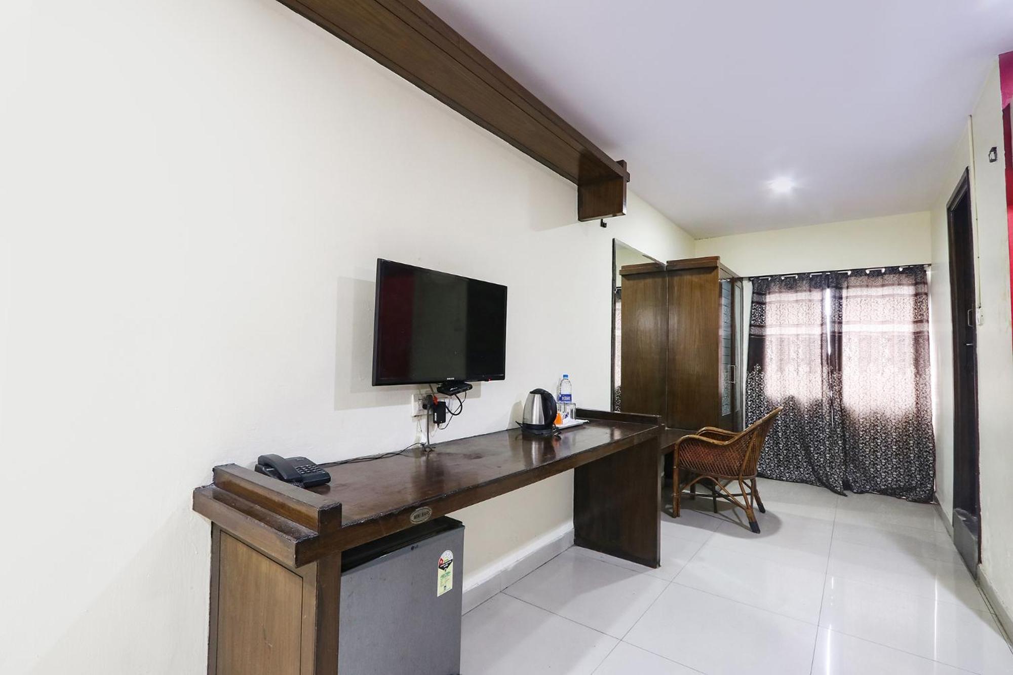 היידראבד Fabhotel Royal Residency II - Nr Lakdikapul Metro Station מראה חיצוני תמונה