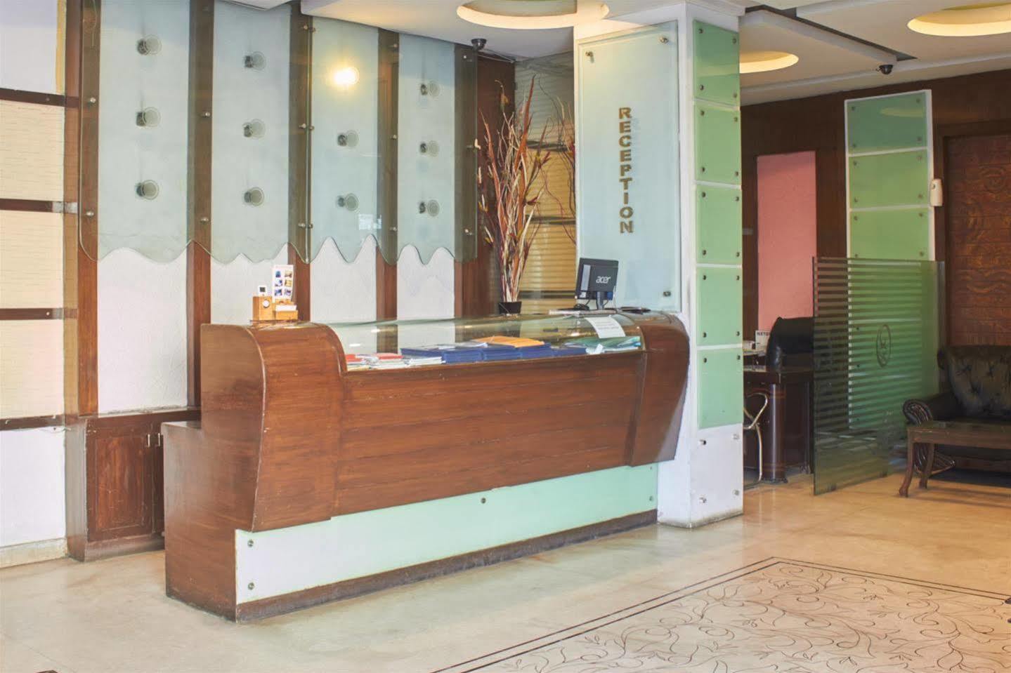 היידראבד Fabhotel Royal Residency II - Nr Lakdikapul Metro Station מראה חיצוני תמונה